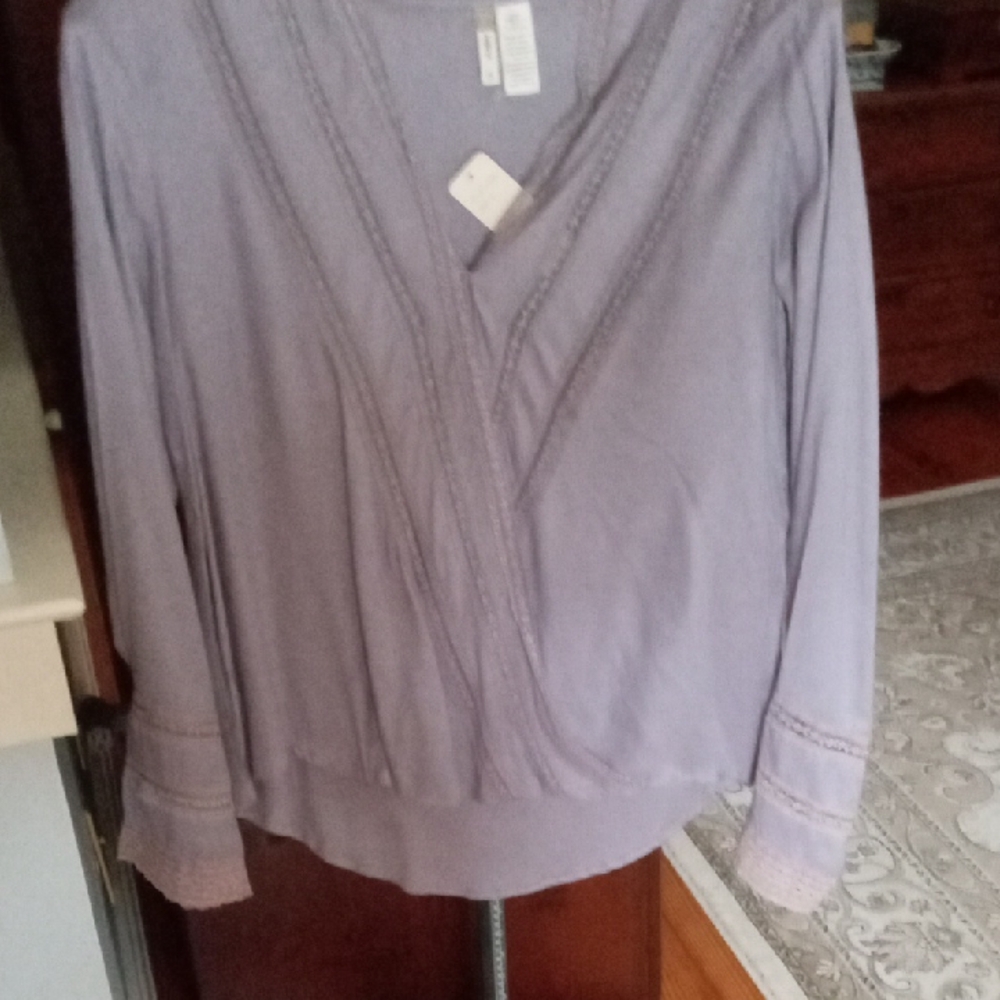 Japan Brand Lace Trimmed Lavender Pullover Blouse